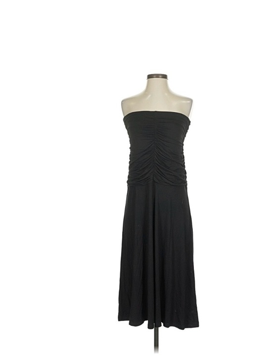 Elodie Dresses & Skirts - Elodie Strapless Black Ruched Midi Dress